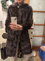 Fiatalos nerc bunda lecipzározható az alja