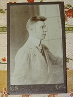 ANTIK KEMÉNYHÁTÚ FOTÓ FÉNYKÉP KEMÉNY JENŐ KASSA FIATAL FÉRFI PORTRÉ