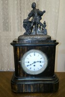Antik különleges Biedermeier kandalló óra negyed ütős , asztali óra