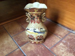 Jelzett kínai váza