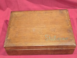 Antik Stühmer csokoládés fa doboz