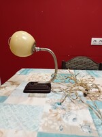 Art deco-Bauhaus asztali lámpa