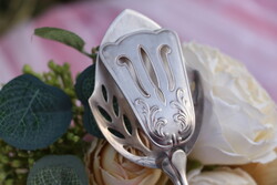 Vintage Grasoli ezüstözött süteményfogó / tortacsipesz