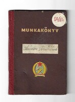 Rákosi-korszakból származó eredeti munkakönyv – történelmi relikvia”
