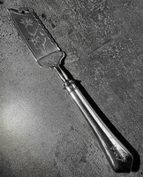 Antik ezüst tortalapát vagy sajttálaló kés !