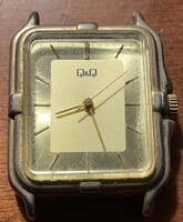 „Q&Q vintage  karóra – retro forma”