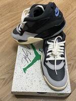 Férfi Nike Air Jordan Flight vadonat új 44,5 méretben .