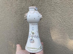 Győrbíró Enikő figurális kerámia gyertyatartó, bájos kis darab