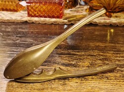 Jelzett sárgaréz diótörő – Hitachi Data Systems, 1980-as évek (Vintage)