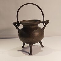 Chaudron- ust a 18-ik századbol bronz