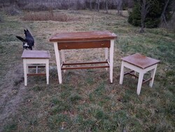 Paraszt asztal + hokedli, népi, konyha