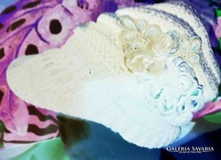 VADI UJ GYÖNYÖRŰ ELEGÁNS FEHÉR KALAP SAPKA