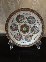 Famille rose stílusú kínai porcelán dísztányér 2db