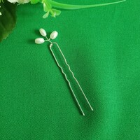 Fehér gyöngyös menyasszonyi hajtű, drótos hajdísz