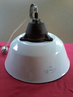 Szarvasi ipari lámpa (régi, csarnok lámpa, loft industrial , patinás, zománcozott, műhely lámpa)