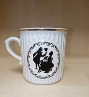 Rokokó árnyképes bordázott csehszlovák bögre 1.