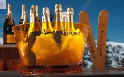 CHAMPAGNE CLUB - Veuve Clicquot 8 palackos plasztik pezsgőhűtő jégkád
