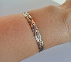 Nagyon mutatós fonott ezüst karlánc