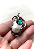 Nagy barokk biwa gyöngy medál egyedi darab