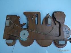 JÁTÉK - MOZGÓ - 1981 év - MOZGÓ - FA - MOZDONY - 22 x 12 cm - JÁTÉK KÉSZÍTŐ MESTER MUNKÁJA
