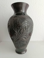 Nagy Korondi fekete kerámia váza