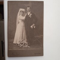 Kiss Jenő szekszárdi fényképész által készített esküvői fotó az 1910-as évekből ,