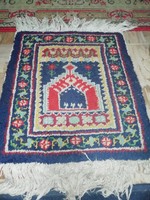 Ima szőnyeg egyedi mintás régi 50 cm x 40 cm Akció Aukció több száz termék vegye vigye