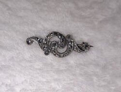 Antik ezüst bross markazitokkal kirakva