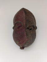 Afrikai maszk antik Pende népcsoport gyógyító beteg Kongó africká maska D911 923 5594