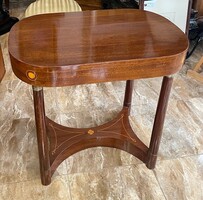 Biedermeier jellegű szalonasztal 20. sz eleje