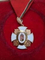 Hazáért érdemjel kitűntetés