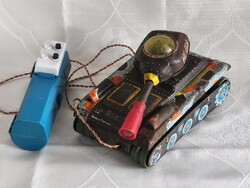 Távirányítós Harckocsi (ME-060)