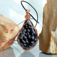 Nagy, természetes  Obszidián medál, nyaklánc