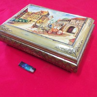 Nagy Pléh Fém Dombornyomott Keksz-Süteményes,Cukorka Tartó Doboz.