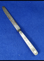 Gróf Wenckheim /1842-1912/címeres ,ezüst nyelű acél pengés kés 800 finomsu nettó 20g