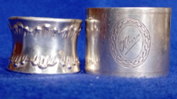 2 db szecessziós , ezüst 800 Finomságú szalvétagyűrűk /össztömege:40g/ 20 sz. eleje