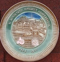 Zsolnay majolika falitányér - NEMZETKÖZI RITKAFÉM KONFERENCIA 1977