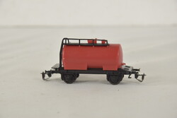 BTTB (Berliner-TT-Bahnen) TT scale red tank car model A391