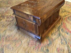Erdélyi titkos rekeszes fa doboz … Soha nem nyitottuk :)