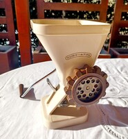 Régi retro húsdaráló- PRESTIGE - vintage