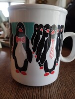 Zsolnay nyakkendős pingvines bögre