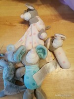 Szundikendő játékokkal 281. (Egér) - Nappy with toy. 281. (Mouse)