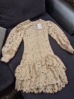 Női csipke ruha
