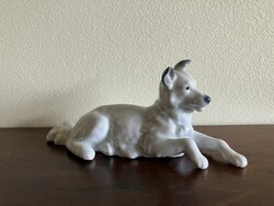 COPENHAGEN PORCELÁN FEKVŐ KUTYA FIGURA