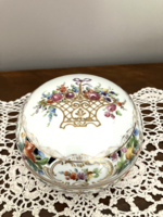 ANTIK SEVRES NAGYMÉRETŰ PORCELÁN BONBONIER, XIX.SZD