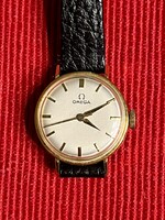 Női Omega 18K arany karóra