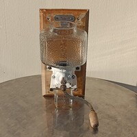 Fali kávédaráló ritka darab