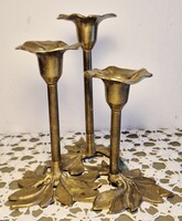 Régi sárgaréz gyertyatartó – 17,5 cm-es, klasszikus oszlopos kialakítású asztali dísz