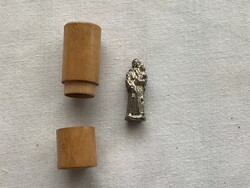 Miniatűr ereklyetartó .