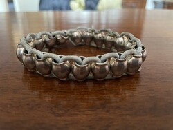 Buddha karkötő ezüstözött 70 g